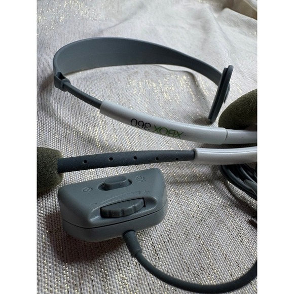 Vintage wired headset for Xbox 360 - Picture 3 of 9
